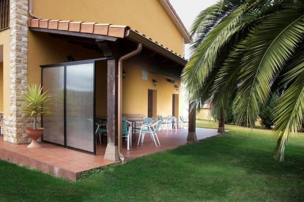 Villa Paula Avilés Екстериор снимка